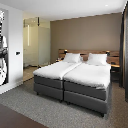 Theaterhotel 4*