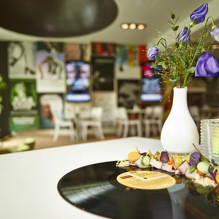 Hotel Theaterhotel 4*