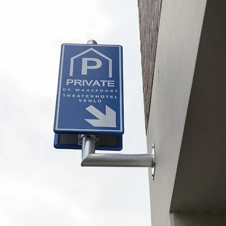 Theaterhotel 4*