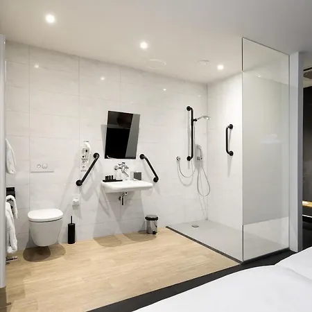 Theaterhotel 4*
