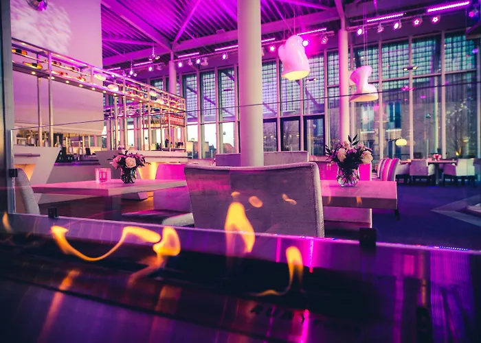 Theaterhotel מלון 4*