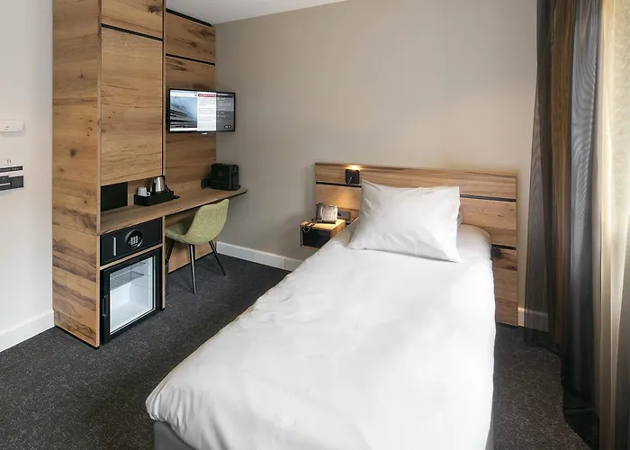 Theaterhotel מלון