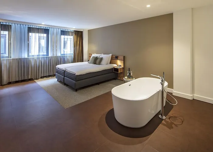 מלון Theaterhotel