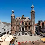 Theaterhotel Hotel
