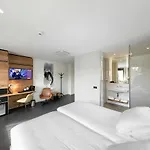 Theaterhotel 4*
