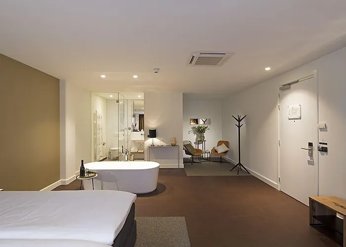 Theaterhotel ホテル