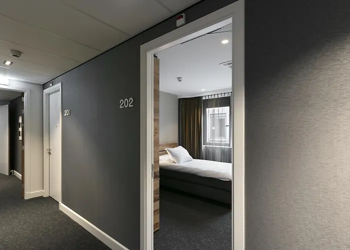 ホテル Theaterhotel